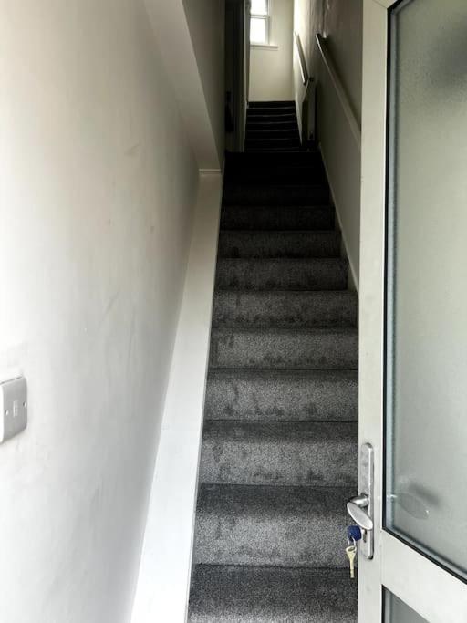 Central Chic 3 Bed, Great Location Winchester Exterior photo