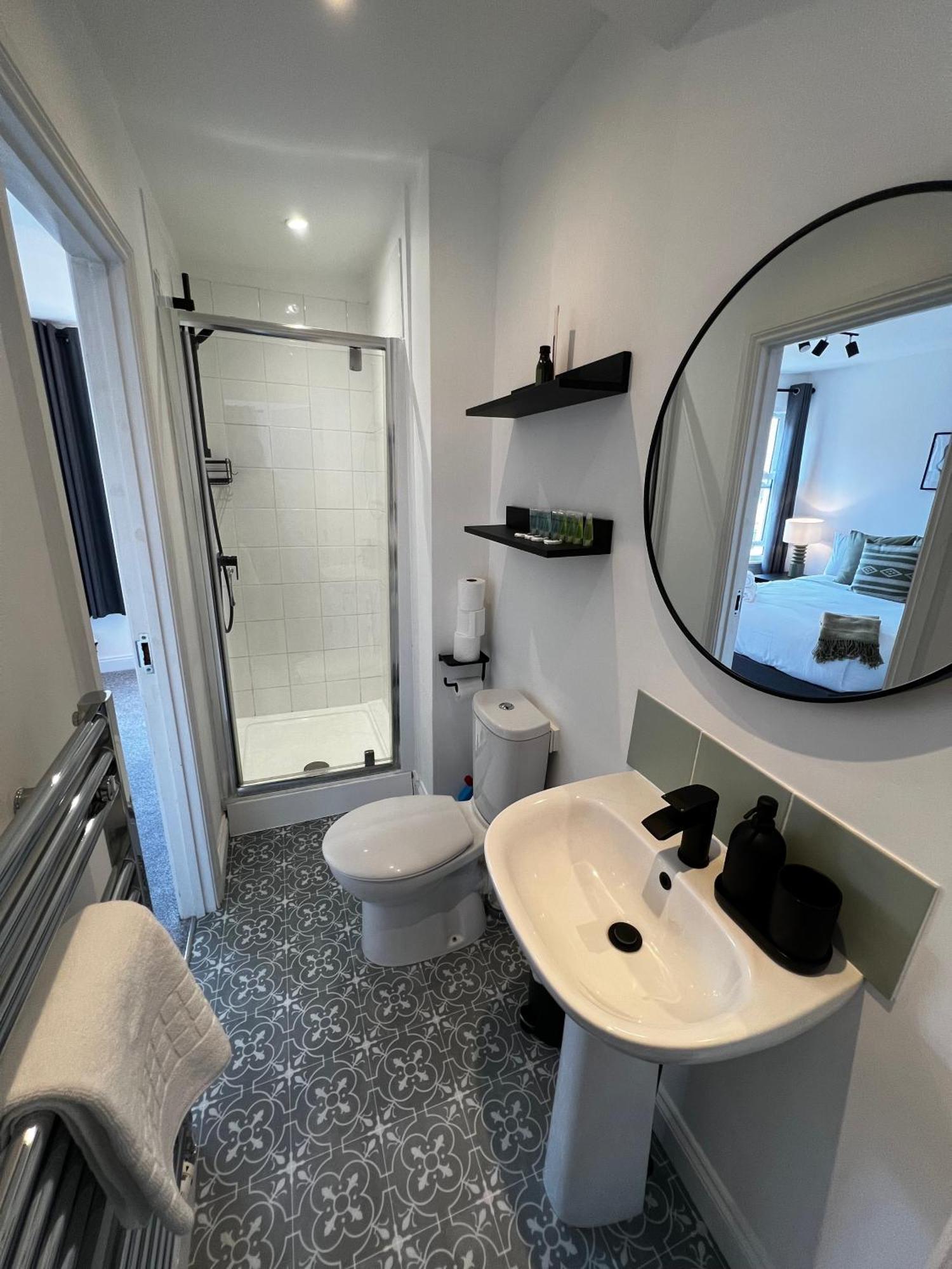 Central Chic 3 Bed, Great Location Winchester Exterior photo